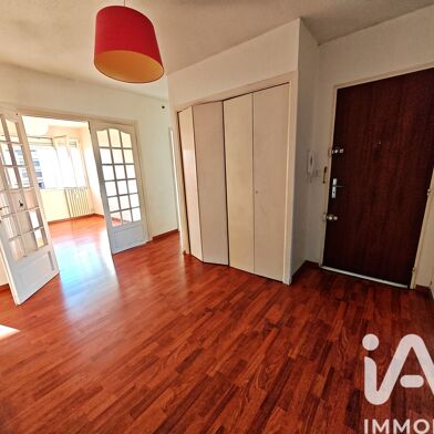 Appartement 5 pièces 177000 €