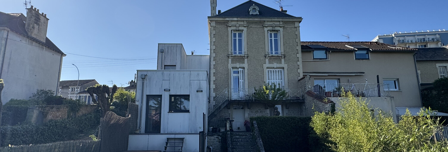 Maison 8 Pièces 167 m² à vendre à Poitiers (86000)
