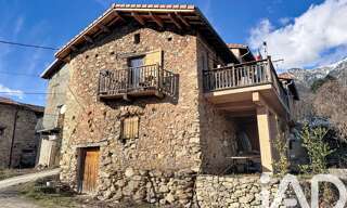 Maison 4 Pièces 109 m² à vendre à Roquebillière (06450)