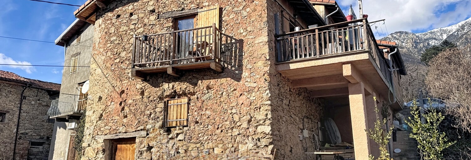 Maison 4 Pièces 109 m² à vendre à Roquebillière (06450)