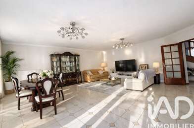 Maison 6 pièces 560000 €