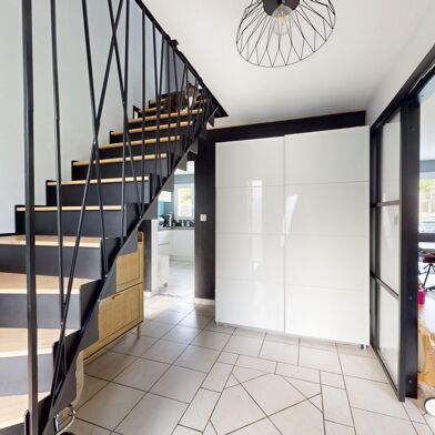 Maison 6 pièces 335000 €