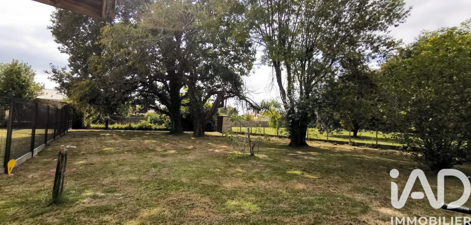 Gujan-Mestras - 1047m²