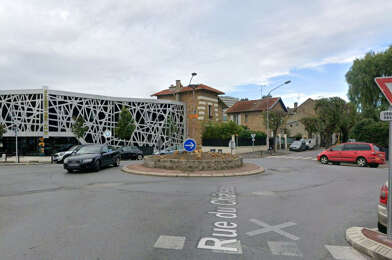 Garage  180000 €