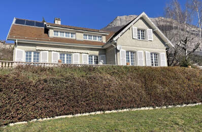 MAISON DE FAMILLE CORENC — photo du bien