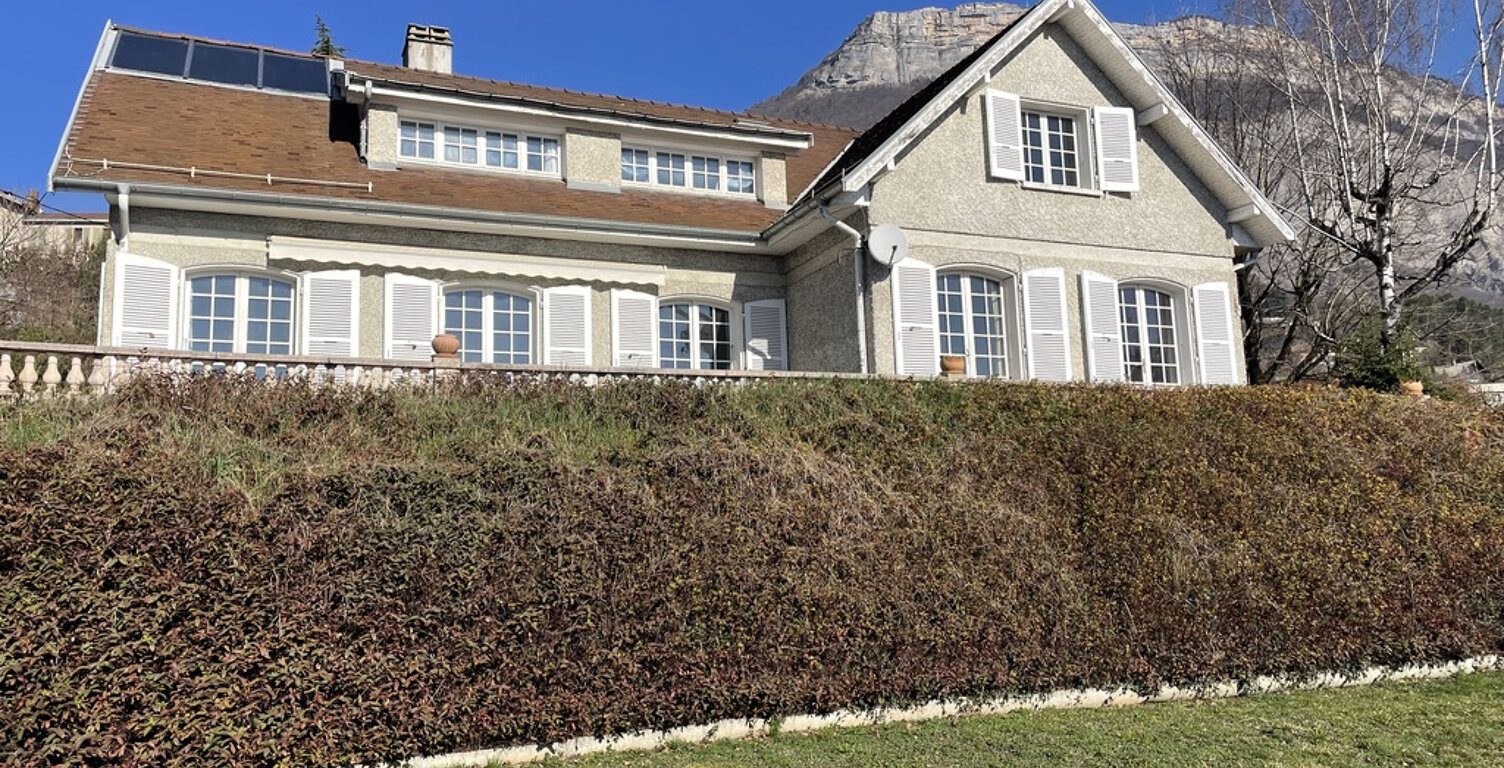 MAISON DE FAMILLE CORENC — photo 1