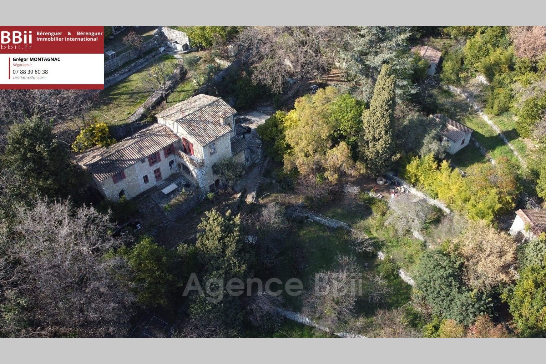 Villa / Maison  T10 à vendre Vence 06140