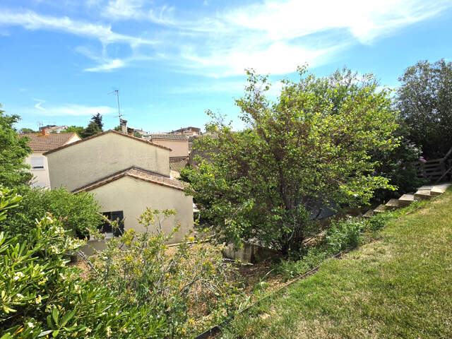 Maison 6 pièces environ 135 m2 Terrain 899m2 — photo du bien