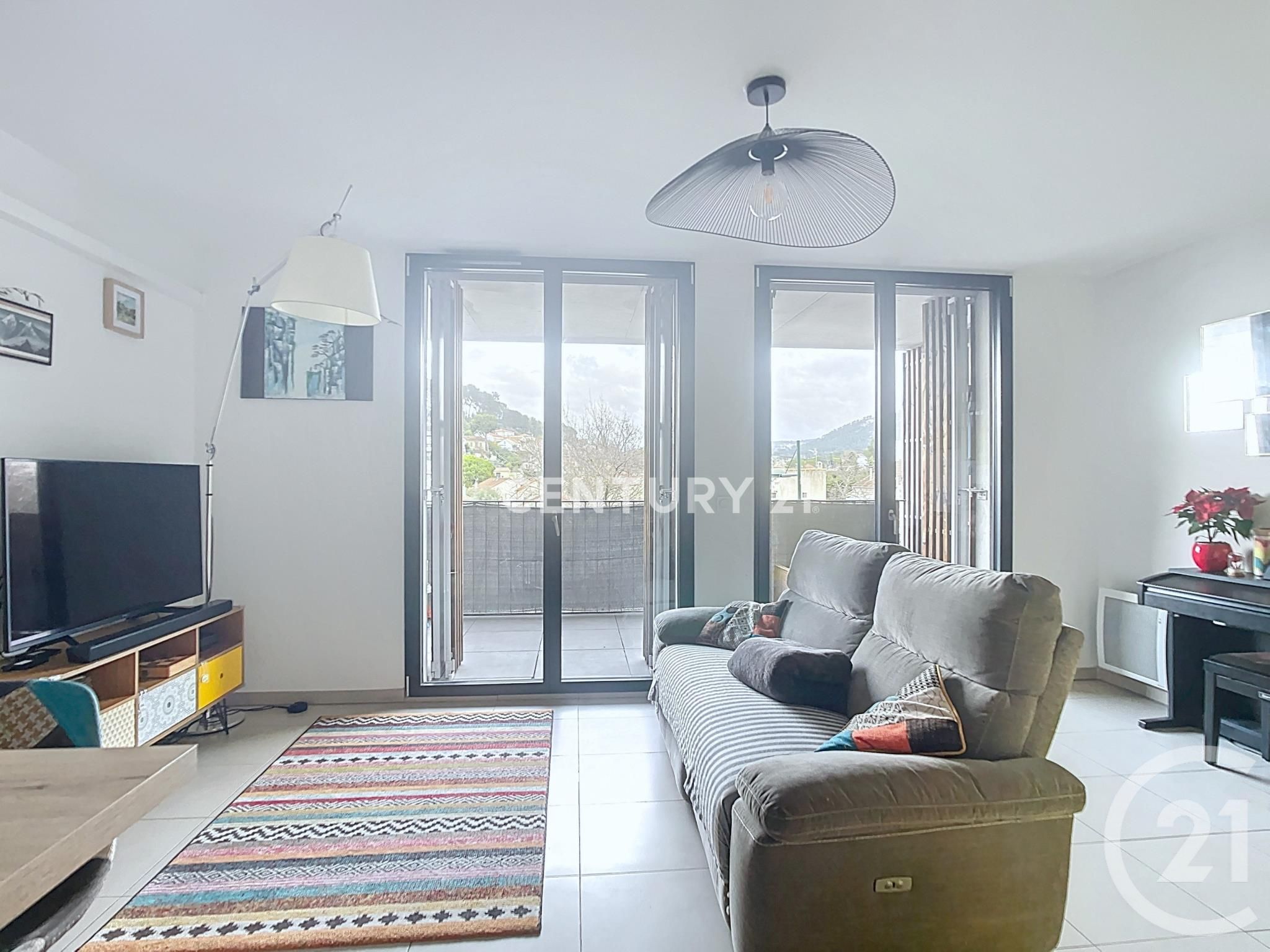 Appartement  T3 à vendre Penne-sur-Huveaune (La) 13821