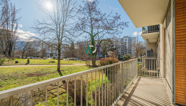 Appartement 3 pièces  à vendre Meylan 38240