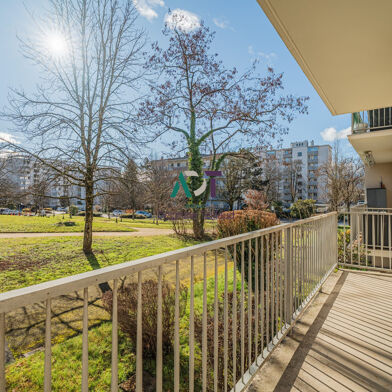 Appartement 3 pièces 160000 €