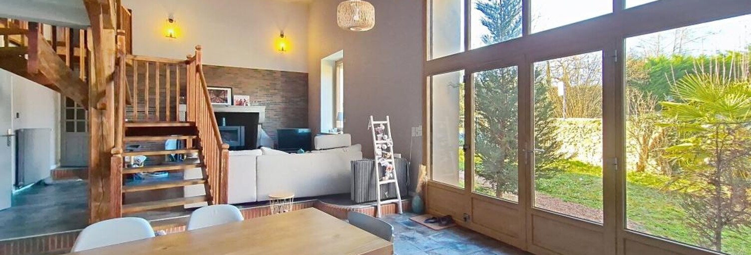 Maison 8 Pièces 234 m² à vendre à Biozat (03800)