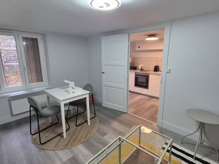 Studio - Meublé et jardin - Quartier Salins — photo 1