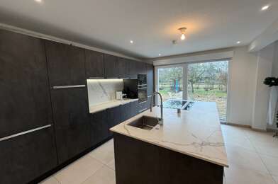 Maison 5 pièces 696800 €