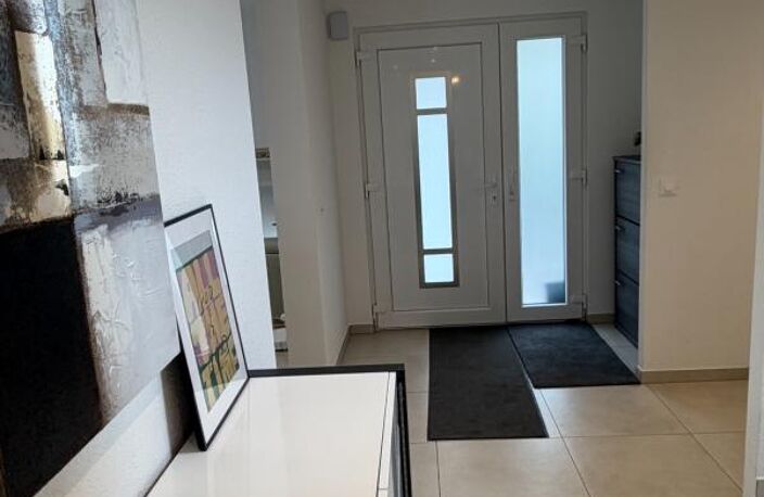 FRONTIÈRE SUISSE – VILLA CONTEMPORAINE 2024 DE STANDING – — photo 2