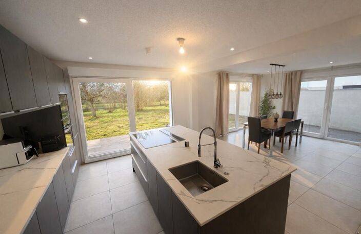 FRONTIÈRE SUISSE – VILLA CONTEMPORAINE 2024 DE STANDING – — photo 4