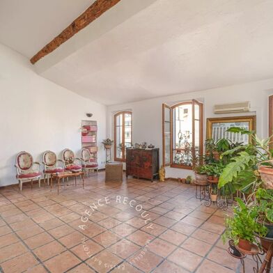 Appartement  380000 €