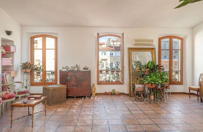 APPARTEMENT 107M2-CENTRE VILLE -13001 MARSEILLE — photo 2