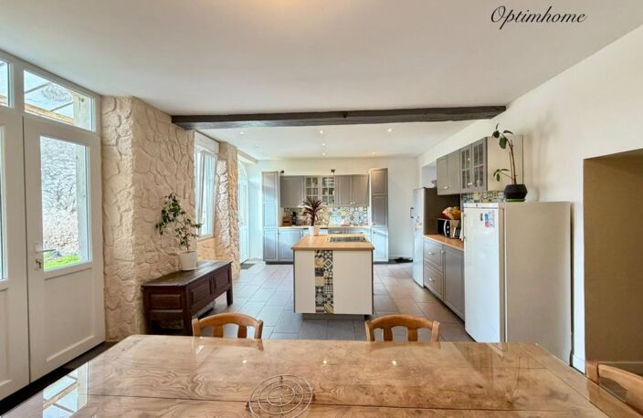 Maison familiale 158 m² + 50 m² aménageables - 4 chambres - Centre Le Lude — photo 3