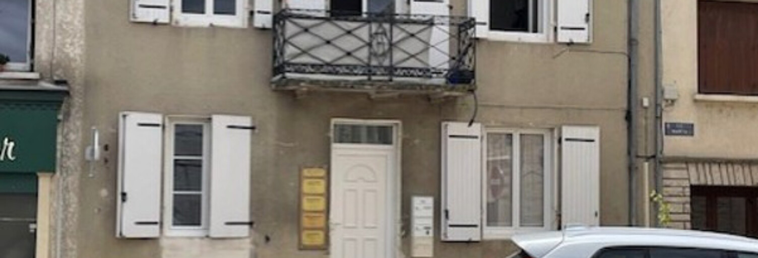 Immeuble  114 m² à vendre à Mansle-les-Fontaines (16230)