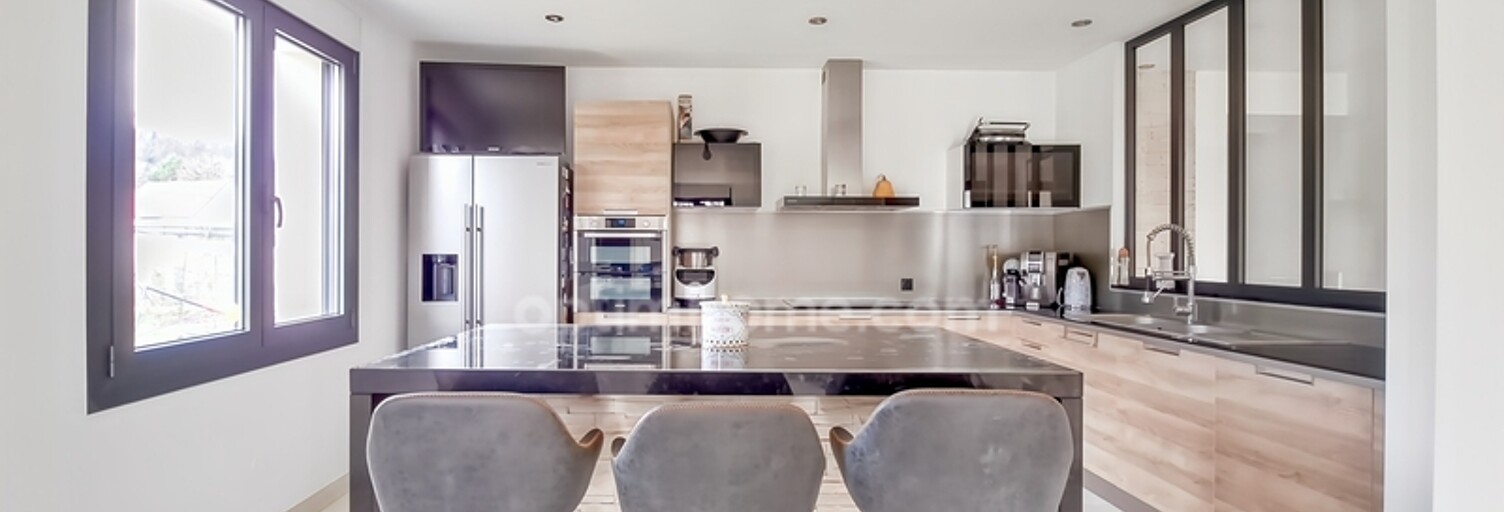 Maison 7 Pièces 190 m² à vendre à Creuzier-le-Neuf (03300)