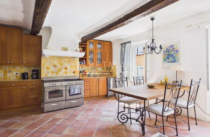 Une propriété de caractère au potentiel locatif exceptionnel - L — photo 5