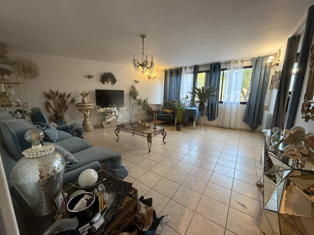 À Balaruc-Les-Bains, appartement 3 pièces — photo du bien