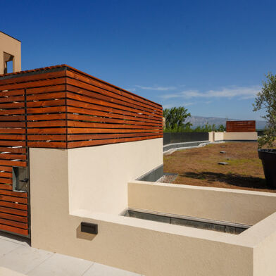 Appartement 2 pièces 242000 €