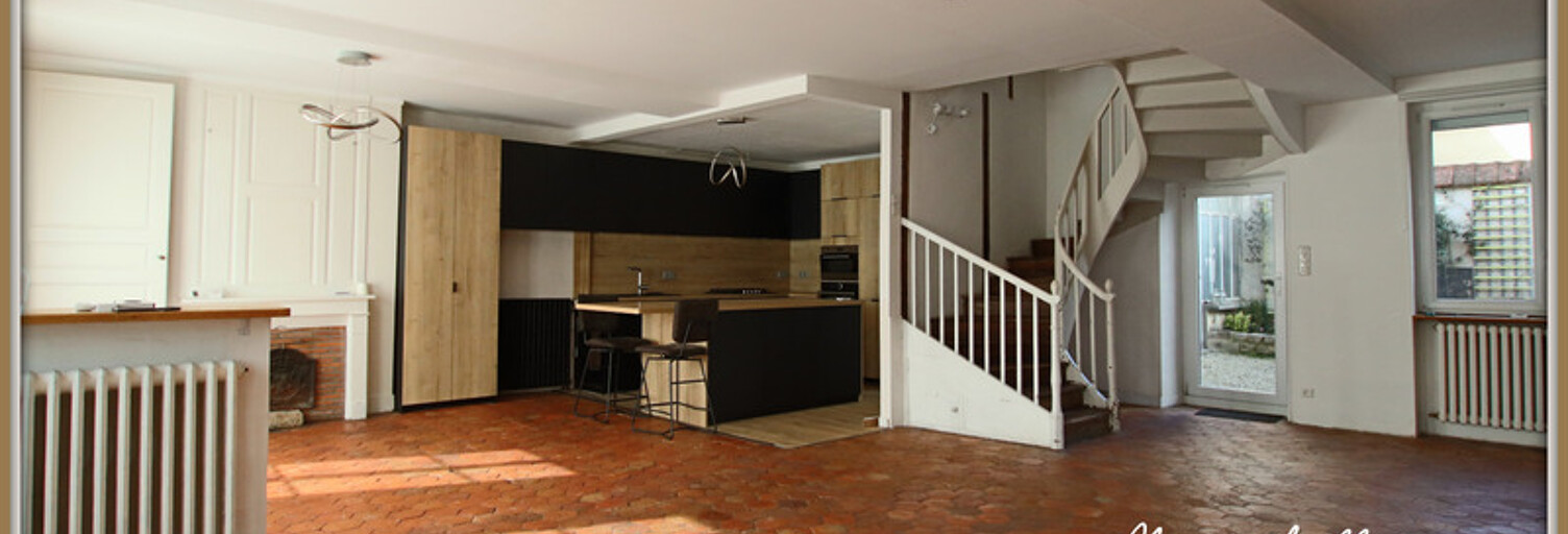 Maison 8 Pièces 191 m² à vendre à Puiseaux (45390)