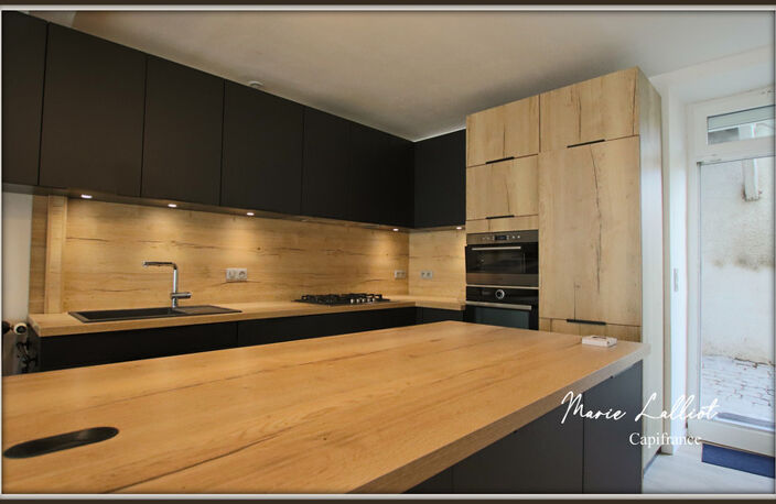 Dpt Loiret (45), à vendre coeur de ville PUISEAUX, 191m², 5 chambres, cour, pierres, poutres, tomettes — photo 2