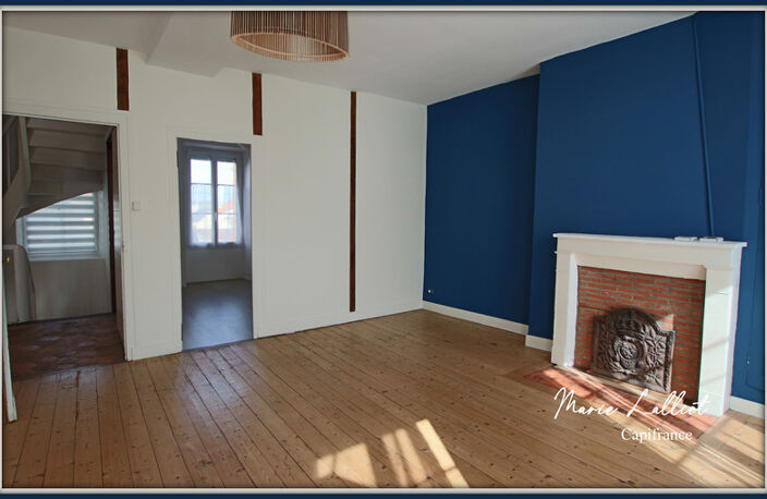 Dpt Loiret (45), à vendre coeur de ville PUISEAUX, 191m², 5 chambres, cour, pierres, poutres, tomettes — photo 5