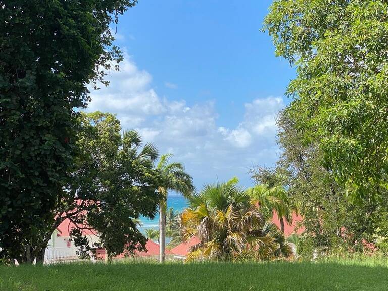 A VENDRE - ENSEMBLE RARE DE 2 STUDIOS COMMUNICANTS – BORD DE MER SAINTE ANNE — photo 1