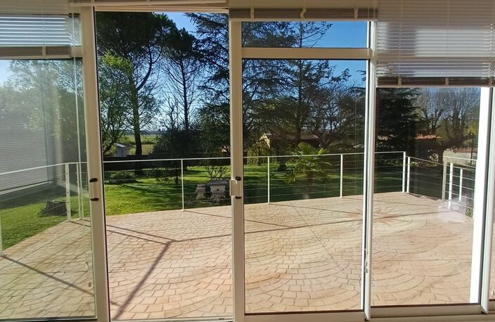 Grande maison à vendre 5 pièces FOUQUEBRUNE (16) + dépendances sur terrain d'env 6800 m2 — photo 5