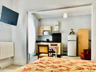 À Vendre – Hôtel** Restaurant – Bourbon-l’Archambault (03160) — photo 4