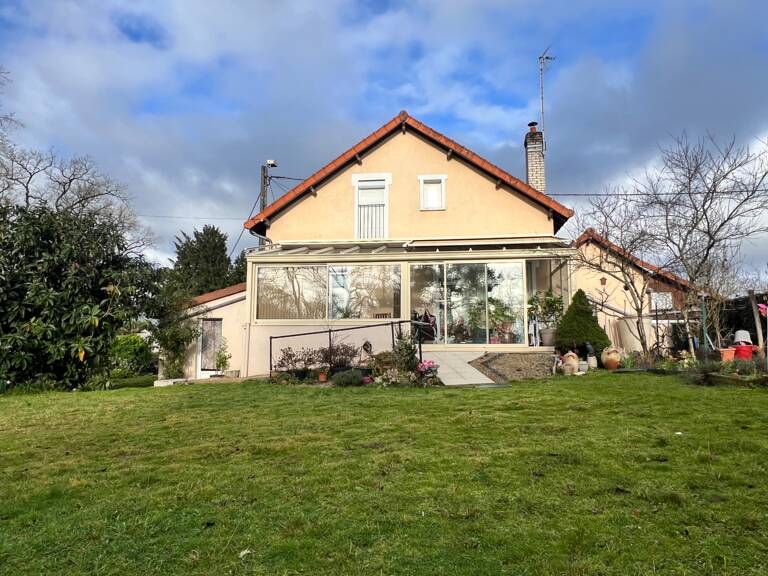 Maison vie de plain-pied 75m², 2 chambres, jardin et dépendances — photo 1