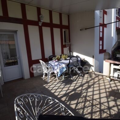 Maison 6 pièces 180000 €