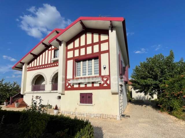 Maison - 4 chambres - terrasse - jardin - garage à MARMANDE (47) — photo du bien