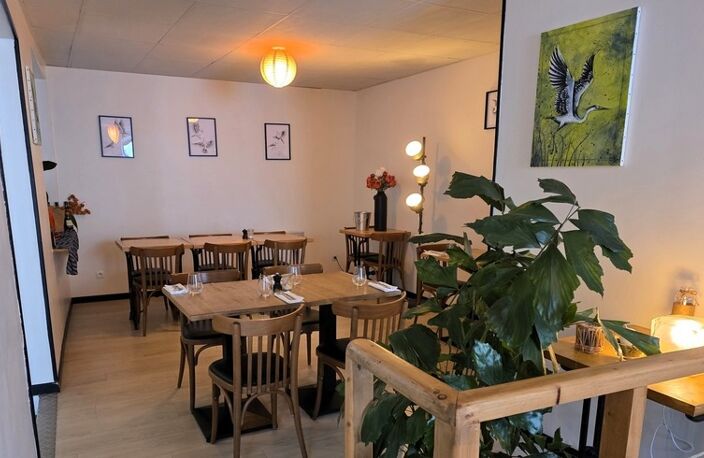 Charente Maritime (17) à DOLUS D'OLERON coeur de bourg A Vendre Fonds commerce Restaurant bistronomique licence 4 — photo 3