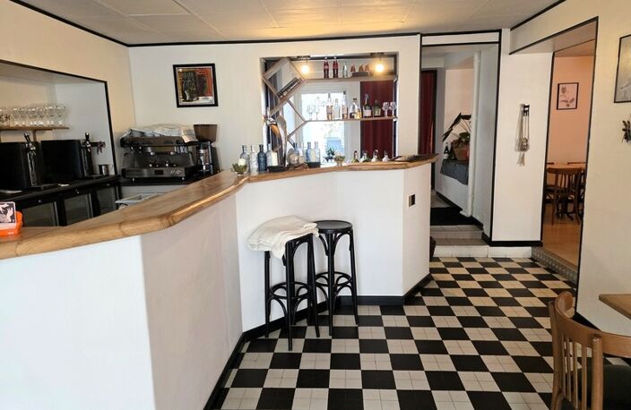 Charente Maritime (17) à DOLUS D'OLERON coeur de bourg A Vendre Fonds commerce Restaurant bistronomique licence 4 — photo 5