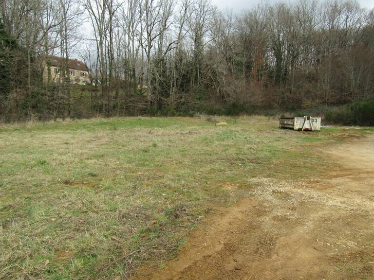 Local commercial refait à neuf de 465m² — photo 1