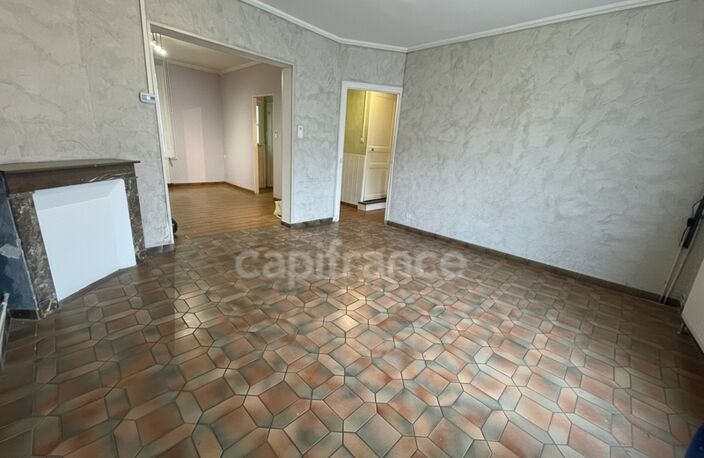 MAISON 3 A 4 CHAMBRES ET JARDIN — photo 2