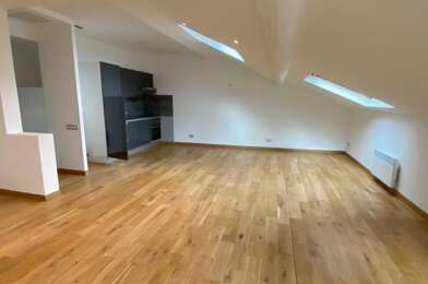 Appartement 3 pièces 695 €