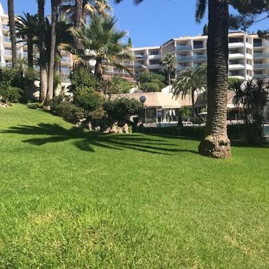 Appartement 2 pièces 1950 €