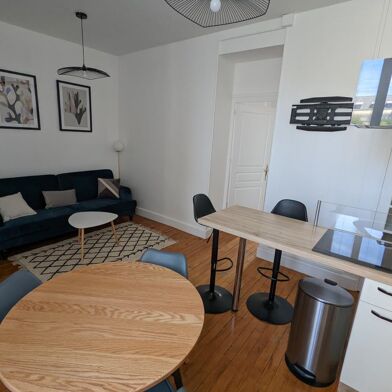 Appartement 2 pièces 670 €