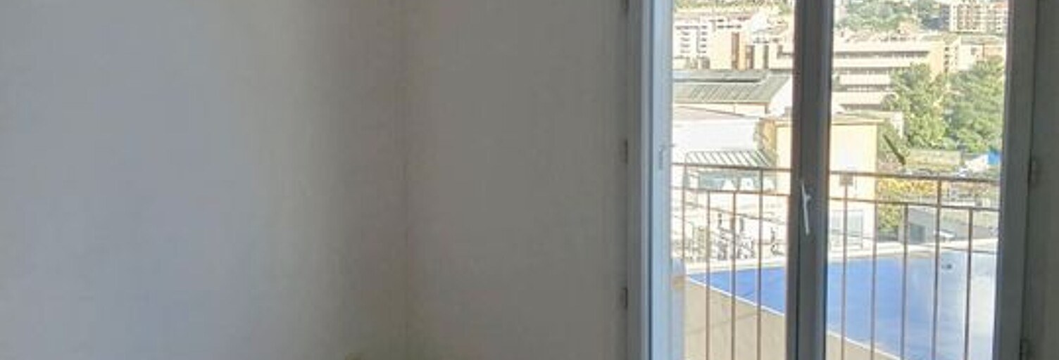 Appartement 3 Pièces 54 m² à louer à Bastia (20200)