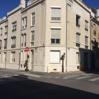 Appartement 3 pièces 695 €