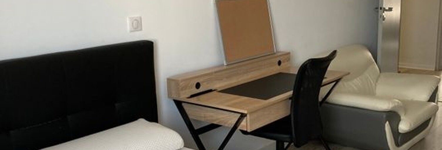 Appartement 1 Pièce 21 m² à louer à La Roche-sur-Yon (85000)