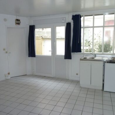 Appartement 1 pièces 495 €
