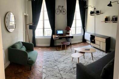 Appartement 3 pièces 700 €