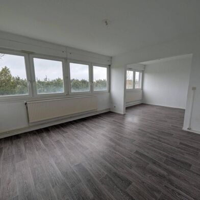 Appartement 4 pièces 438 €